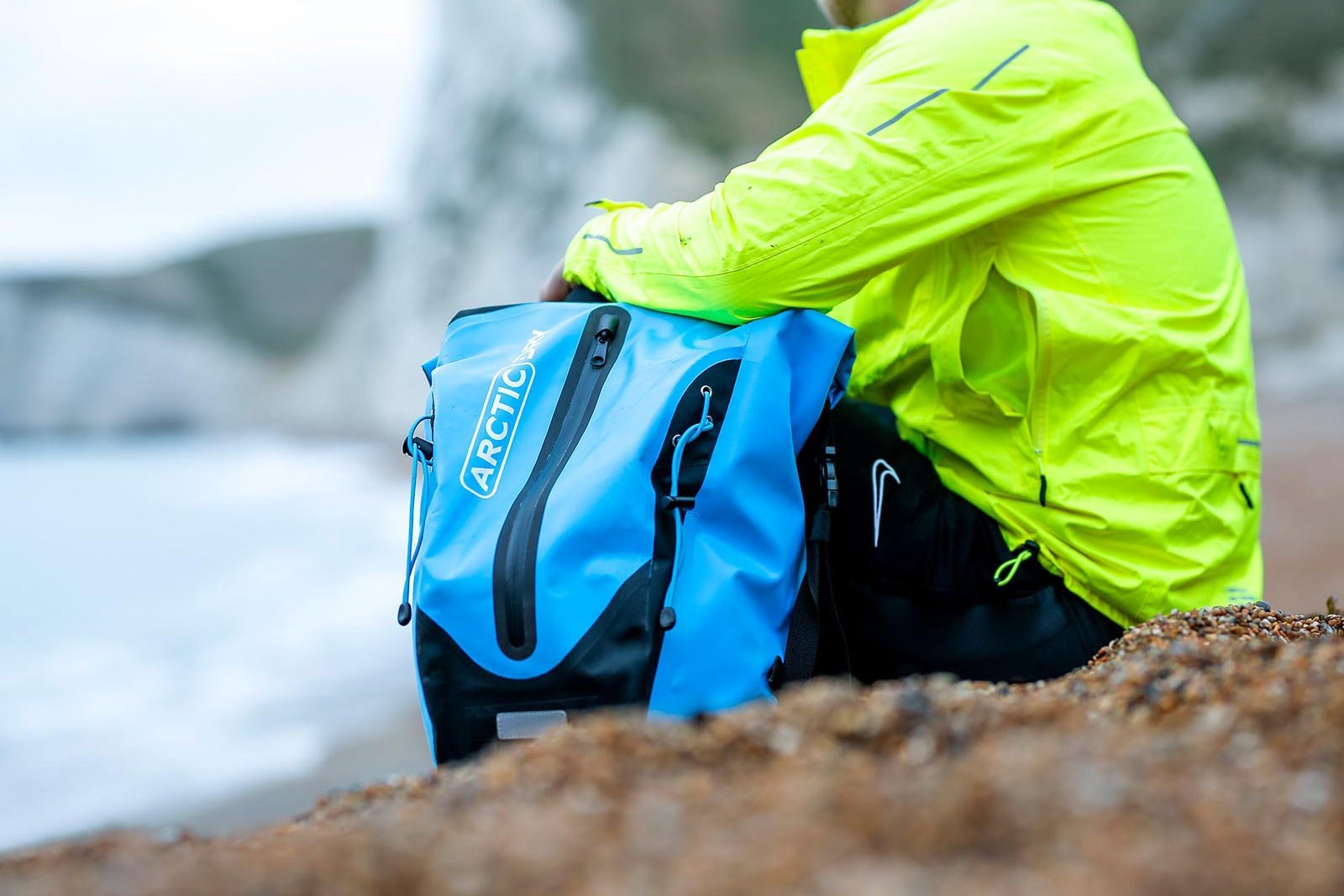 arcticdry-waterproof-backpack-drysack-2