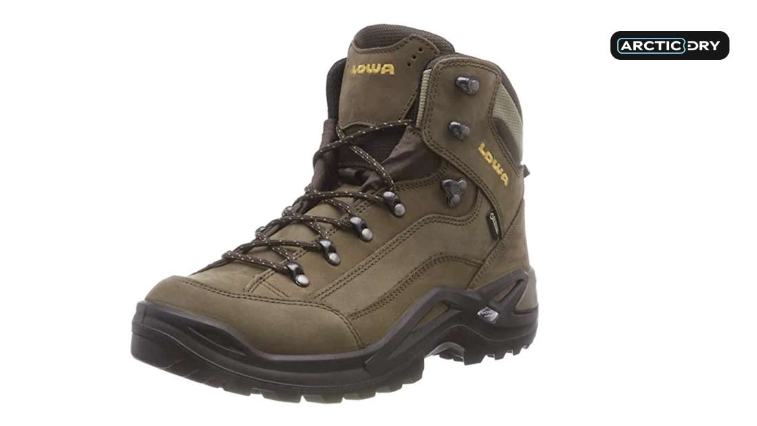 lightweight-boots-Lowa-Renegade-GTX-Mid